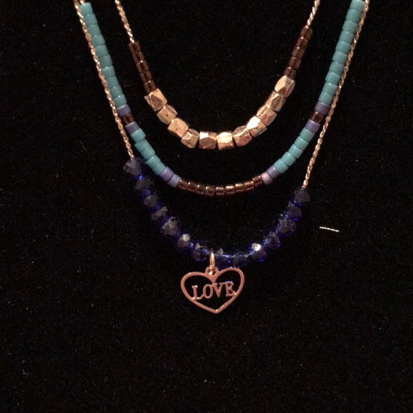 💙Blue 3 layer necklace 💙 - Picture 2 of 3